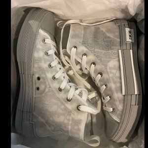 Dior sneakers